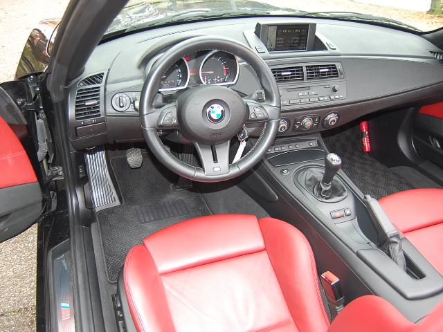 BMW Z4 Mロードスター 電動オープン レッドレザーインテリアの画像11