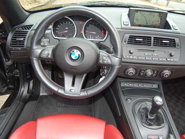 BMW Z4 Mロードスター 電動オープン レッドレザーインテリアの画像12