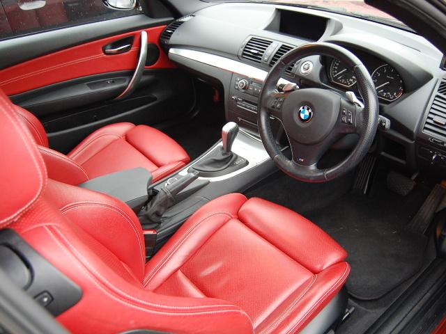 BMW 1シリーズ E82・135iクーペMスポーツ・レッドレザーシートの画像4