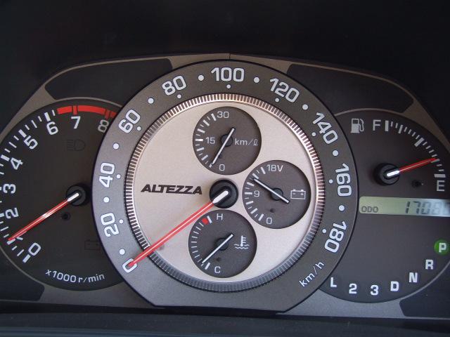トヨタ アルテッツァジータ 2.0 AS200 ワンオーナー車 保証付の画像7