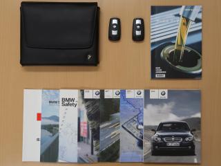 BMW 5シリーズ ５３０ｉＡ　Ｍスポーツ・パッケージ　ＬＣＩモデル　ガラスサンルーフの画像20