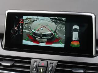 BMW 2シリーズ 218iAアクティブツアラー セレブレーションエディション・ファッショニスタ ベージュレザー 電動リアゲートの画像17