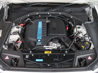 BMW 5シリーズ アクティブハイブリッド5 Mスポーツ・パッケージ LCIモデル 3Dデザイン車高調 Dアシストプラス LEDヘッドライト ブラックレザーシートの画像10