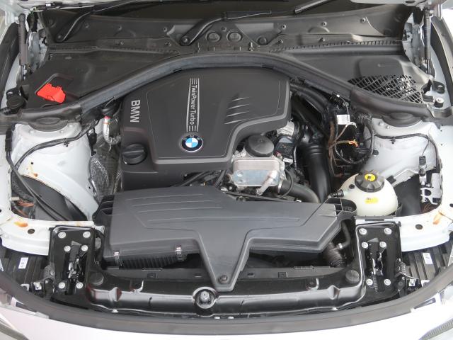BMW 3シリーズ 320iA Mスポーツ・パッケージ ワンオーナー 社外地デジ 純正HDDナビ 禁煙車の画像10
