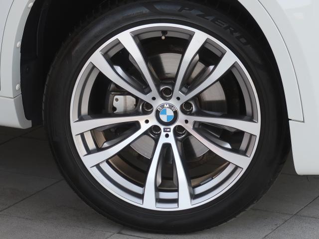 BMW X6 X-Drive35i Mスポーツ・パッケージ ワンオーナー セレクトパッケージ レッドレザー サンルーフ 第6世代i-DRIVEの画像6