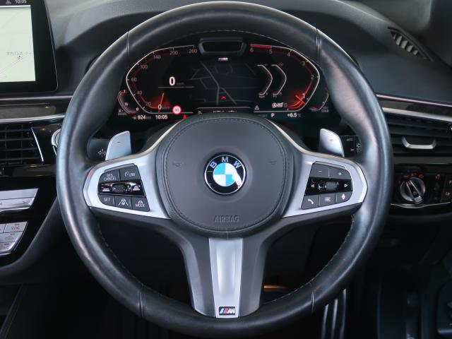 BMW 5シリーズ 523dツーリング X-Drive Mスポーツ・パッケージ エディションジョイ+ LCIモデル ドライビングアシストプロ クリーンディーゼルの画像17