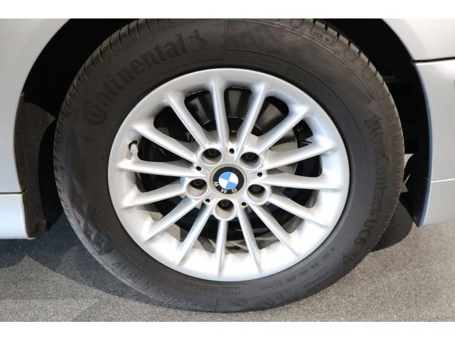 BMW 5シリーズ 525iツーリングハイラインの画像19
