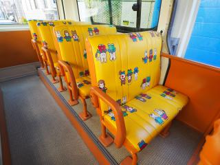 トヨタ ハイエースワゴン 幼児バス 園児バス スクールバス 乗車定員大人4名幼児16名 オートステップ 非常口 中型免許が必要ですの画像7