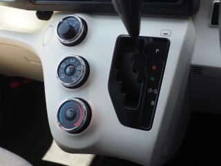 トヨタ シエンタ トヨタセーフティセンス装着モデル　純正フルセグナビＴＶ　バックカメラ　Ｂｌｕｅｔｏｏｔｈ音楽　ドライブレコーダー　片側電動スライドドア　ビルトインＥＴＣの画像15