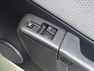 トヨタ ライトエースバン GL 車中泊 キャンピングベース 社外ナビTV ルーフラック カーゴラック 新品ゴツゴツタイヤの画像6