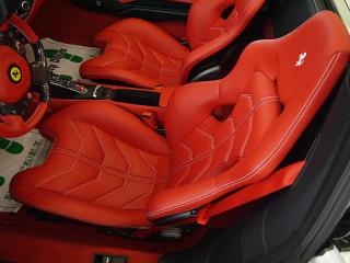 フェラーリ 488 スパイダー カーボンレーシングシートの画像14