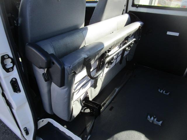 トヨタ ライトエースバン DX 5ドア オートマ 750Kg積載の画像16