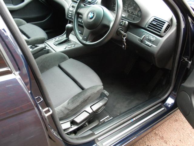 BMW 3シリーズ 318i M-Sportの画像8