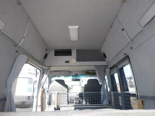 いすゞ エルフUT バン 車中泊  移動事務室の画像15