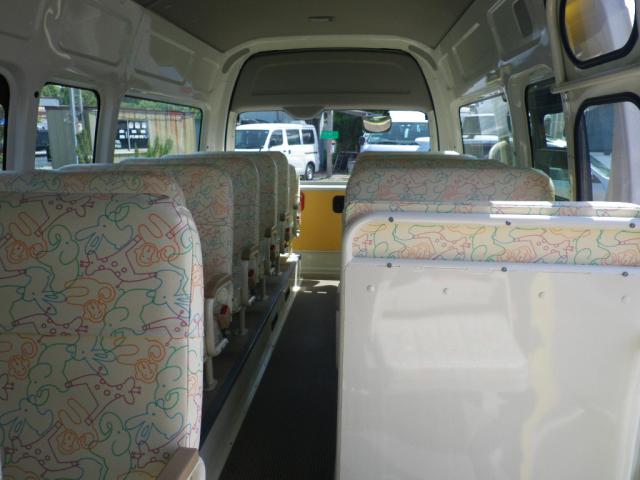 トヨタ ハイエース 幼児バス　園児バス　超低走行　３/２５人の画像10