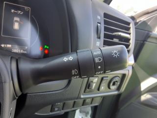 トヨタ レクサス CT200h バージョンCの画像12