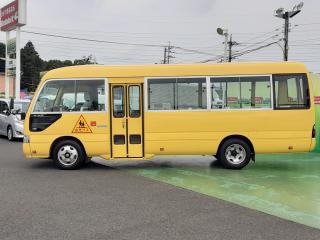 日野自動車 リエッセ2 4.0Dターボ 幼児バス 大人3人+幼児49人 自動ドアの画像2