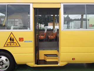日野自動車 リエッセ2 4.0Dターボ 幼児バス 大人3人+幼児49人 自動ドアの画像18
